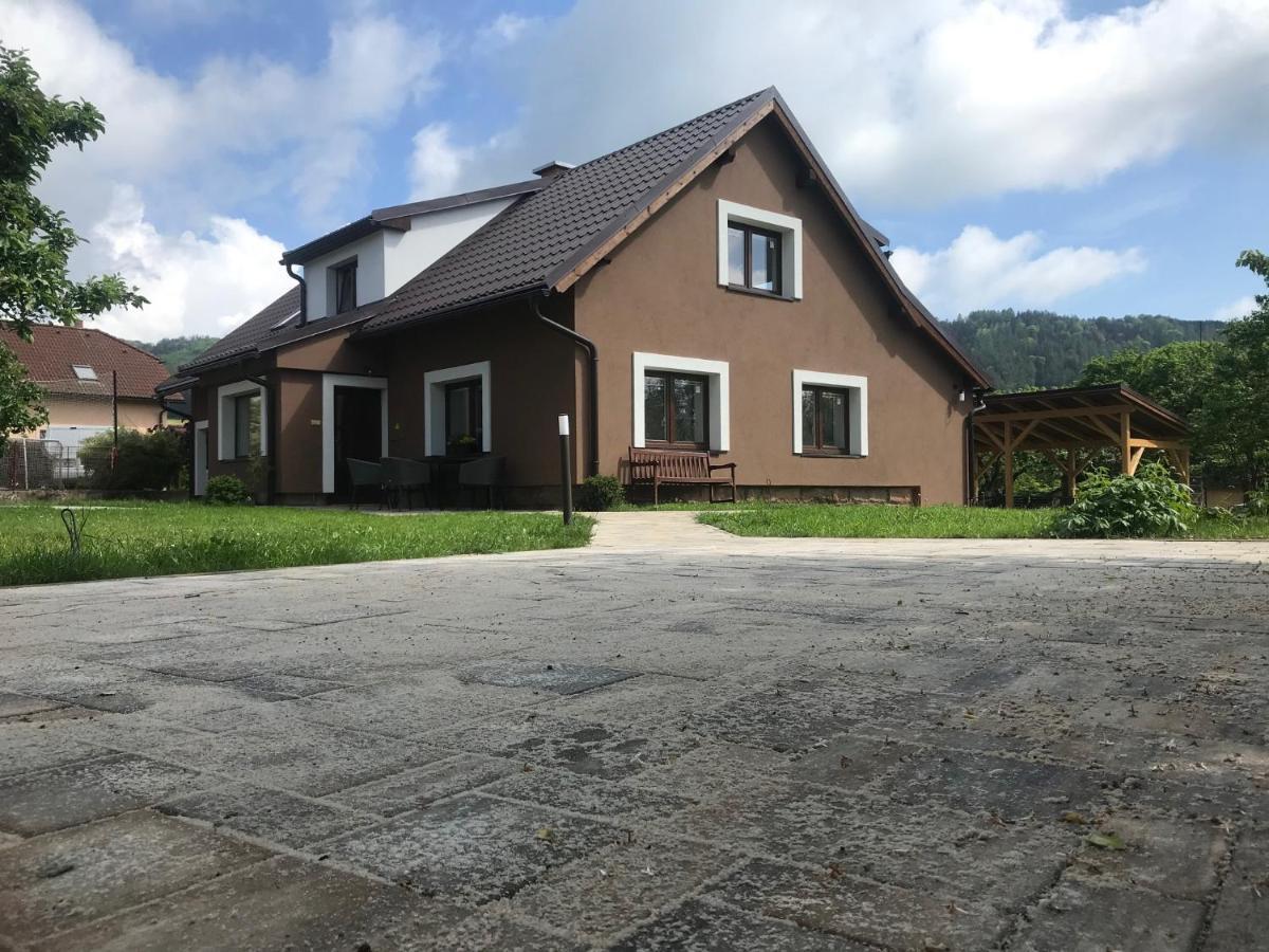 Apartmany U Lipy Tatobity Luaran gambar