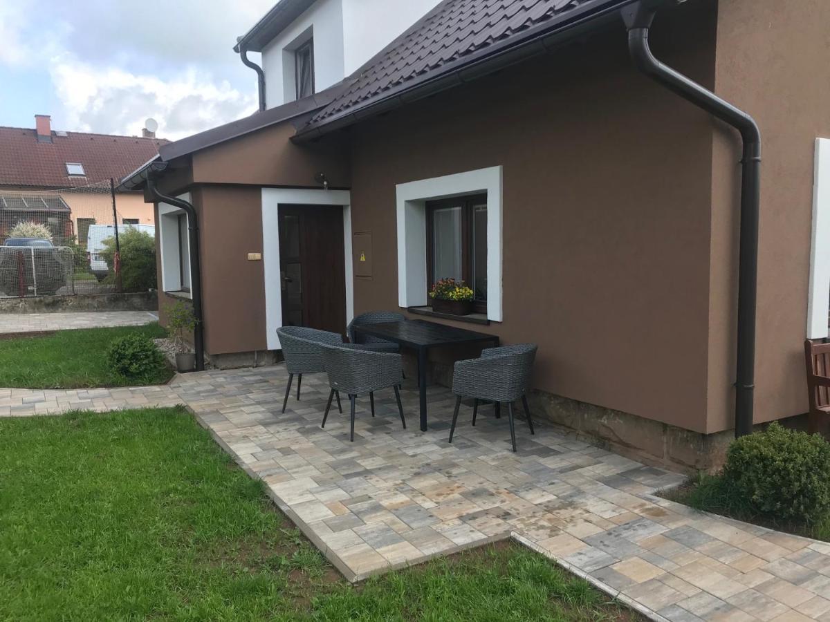 Apartmany U Lipy Tatobity Luaran gambar